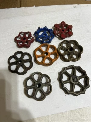 8 Manijas de grifo de agua vintage / válvula de vapor / perillas Steampunk / industrial Foto 1 de 4