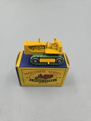 Vintage Matchbox Lesney #8 Caterpillar Tractor With Metal Wheels With The... - Image 1 of 4