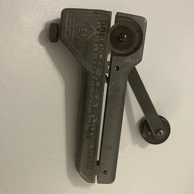 Herramienta cortadora de conducto flexible divisor Greenlee Flex 1940 Foto 1 de 4