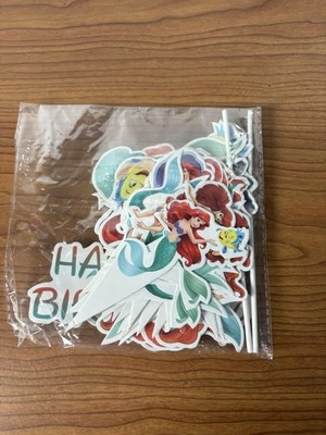 Cupcakes y adornos para pasteles Ariel La Sirenita Foto 1 de 2