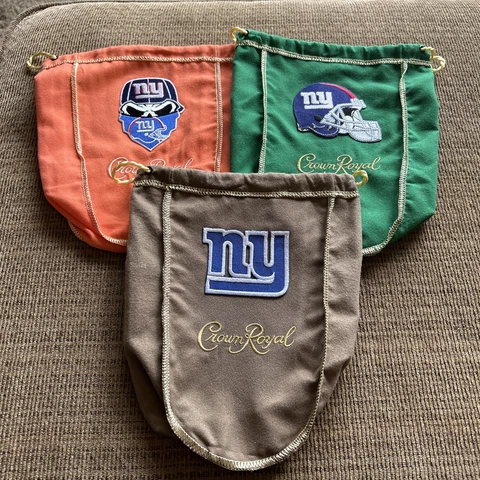 NFL New York Giants 3 Bag Set Of Logo’d CROWN ROYAL BAG  1 Liter Cover
