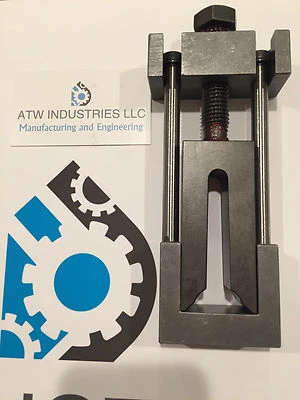 Snowmobile Track Clip Tool for up to  3.1" Lug Tracks (TCT 3.1) - Image 1 of 4