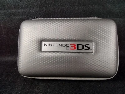 Nintendo 3DS Case Grey/Silver Console And Game Carrier Case  - Image 1 of 4