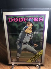 2017 Topps Buyback Fernando Valenzuela Rediscover Topps 1988 Silver LA Dodgers