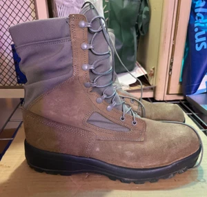 Stivali da uomo Gore-Tex Belleville 16-D-1023 AFTW 13.5R - sicuri da volare - Foto 1 di 6