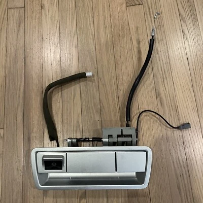 ✅ 04-13 Nissan Armada QX56 Liftgate Trunk Lid Door Handle With Park Camera OEM - Image 1 of 4