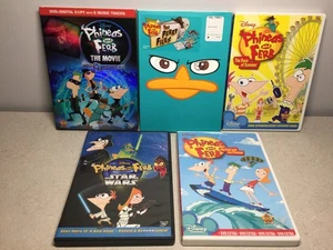 Phineas and Ferb DVD Lot – The Movie, Star Wars, Daze Summer, Fast, Perry Files - Bild 1 von 2