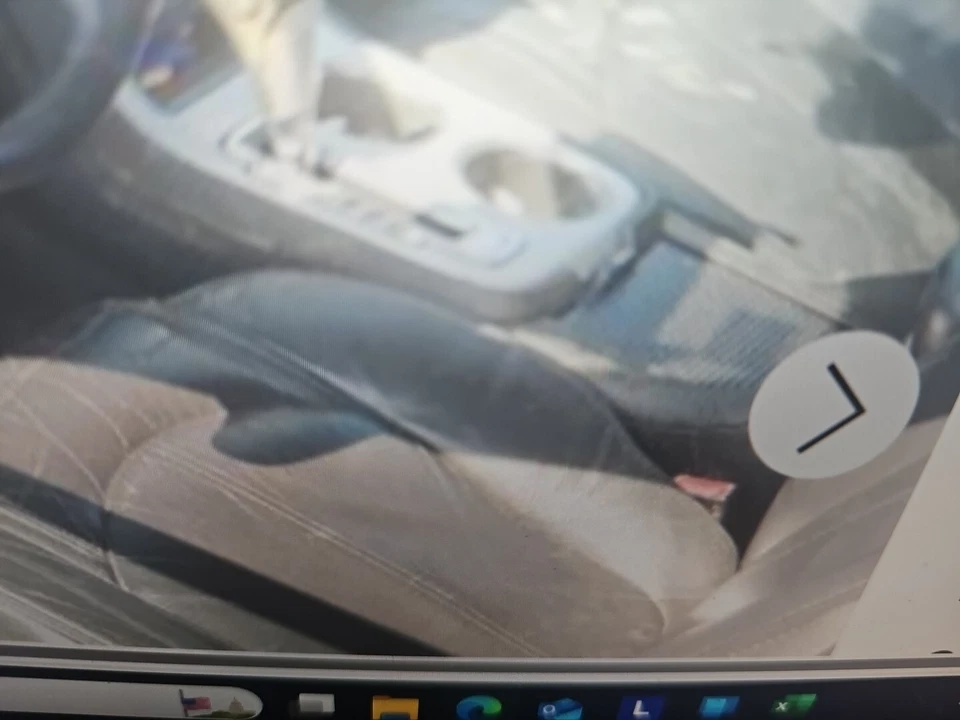 Ободок индикатора переключения передач GMC Acadia 2007-2016 годов выпуска (только ободок) - Изображение 1 из 1