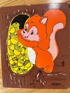 Vintage Wooden Puzzle Playskool Squirrel 6 PC Puzzle 275-37 Complete Collectible - Picture 1 of 4