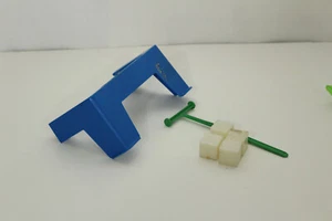 Don't Break The Ice Green Mallet 1999 Replacement Pieces Parts goal cubes ice - Picture 1 of 3
