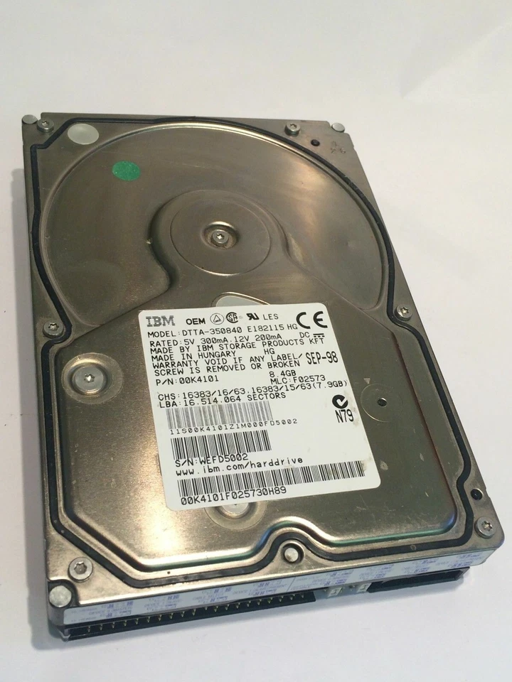 IBM DTTA-350840 IDE HARD DRIVE 8.4GB 00K4101                            fbc1c8 - Image 1 of 1