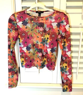 Forever 21 Top Floral Malla Fiesta Festival Romántico Capas Para Mujer Pequeño Usado en Excelente Condición Foto 1 de 4