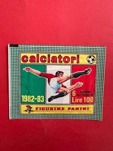 SEALED PACK BUSTINA SIGILLATA FIGURINE STICKERS CALCIATORI PANINI 1982-83 1983 - Foto 1 di 2