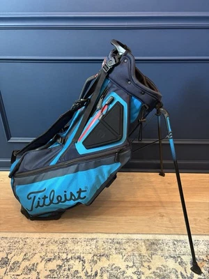 Titleist Players 5 Blue & Black Dual Strap Stand Golf Bag/W-Rain Cover - Image 1 of 4
