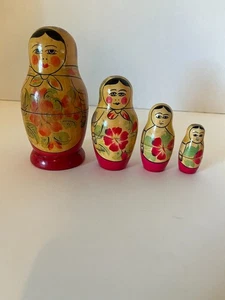 Vintage Russian Matryoshka Nesting Dolls - Picture 1 of 6