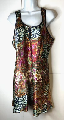 Camisón vintage de satén floral multicolor talla grande de Adonna para mujer Foto 1 de 4