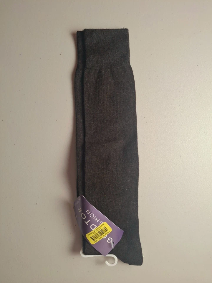 Gold Toe Knee High Socks - Size 9 to 10 - Made in USA - 2005 - Image 1 of 1