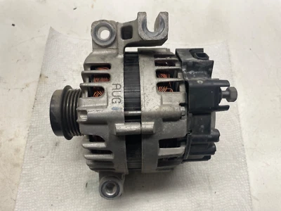 OEM 2017 2018 2019 2020 2021 2022 CHEVROLET COLORADO ALTERNATOR 3.6L 84129223 - Image 1 of 4