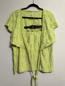 PacSun Neon Green 2-P Terry Cloth Skirt Set Lounge/Sleep Wear Sz L Daisy Print - Picture 1 of 6