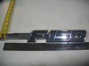 FORD F150 XLT CHROME EMBLEM FENDER BADGE OEM USED FACTORY - Bild 1 von 1