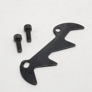 Blue Max SuperSteel 45cc Chainsaw spike and screws - Picture 1 of 2