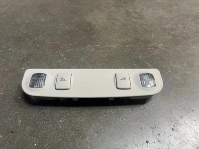 Luz domo interior trasera Audi A3 TDI 2009 2010 2011 2012 OEM 9582 Foto 1 de 4