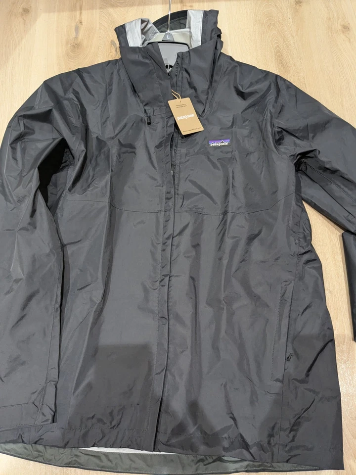 New Patagonia Men's Torrentshell 3L Rain Jacket Black Large - Image 1 of 1