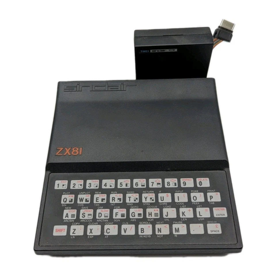 Computadora Sinclair ZX81 de colección SIN PROBAR con módulo RAM sin probar como está Foto 1 de 4