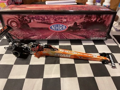 MARCO ACTIONS 1/24 CORY McCLENATHAN 2010 T/F DRAGSTER NHRA Foto 1 de 4