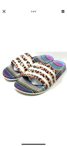 adilette leopard slides