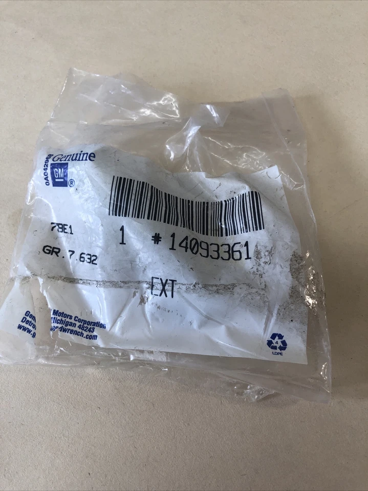 🔥🔥GM genuino para Chevy Cavalier 95-05 extensión interior-trasera 14093361 OEM Foto 1 de 4