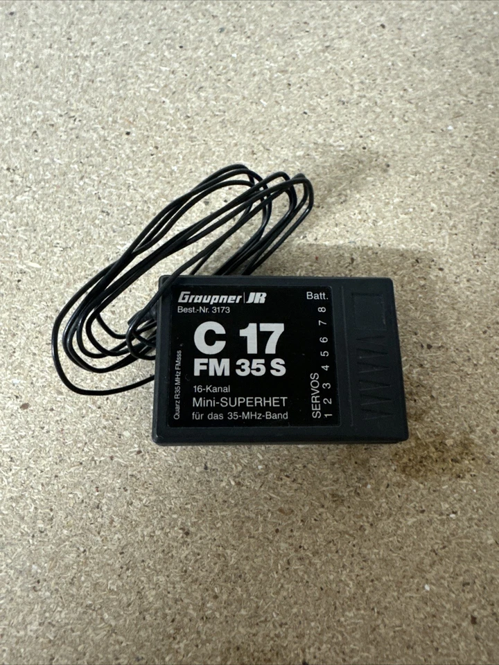 RC Modellbau Empfänger Graupner JR C17  - 35 MHz - Bild 1 von 1