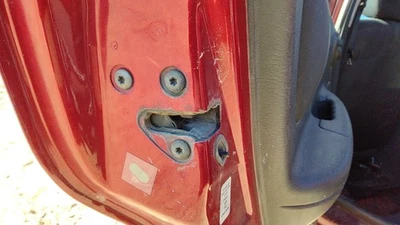 Dodge Neon Driver 2000-2005 pestillo de puerta trasera izquierda con varillas/cables trasero OEM Foto 1 de 2