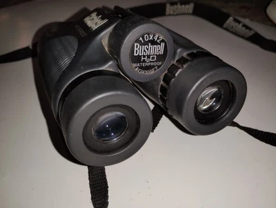 Bushnell - 10x42 - Waterproof Binoculars - BAK 4 - Excellent Resolution - Image 1 of 4