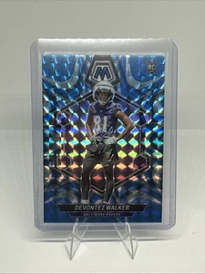 2024 Panini Mosaic - Rookies Devontez Walker #381 Reactive Blue Mosaic Prizm RC - Bild 1 von 2