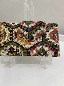 Vintage Tapestry Tri Fold Ladies Wallet - Picture 1 of 6