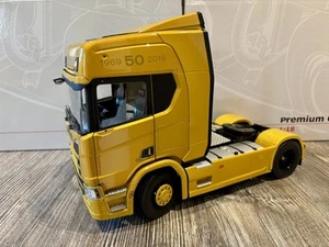 1/18 Premiumclassixxs Anniversary Scania Truck In Gold - Picture 1 of 9