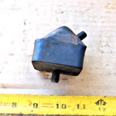 NOVO SUPORTE DE MOTOR DIANTEIRO PARA 1955-58 STUDEBAKER CHAMPIONS 1959-60 STUDE HAWK 1956 - Imagem 1 de 3