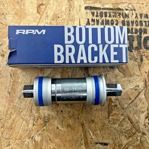 FSA (Full Speed Ahead) Italian JIS Bottom Bracket - Italian, 70x118mm, Silver - Picture 1 of 2