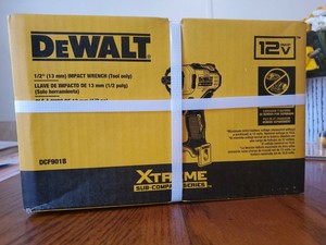 DeWalt Xtreme Sub-Compact Series 1/2" (13mm) Impact Wrench (Tool Only) 12V NEW