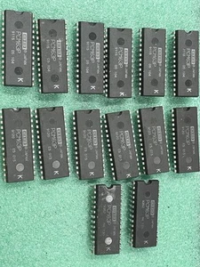1x PCM63P-K 20-Bit Monolithic Audio IGITAL-TO-ANALOG CONVERTER PCM63 - Picture 1 of 5