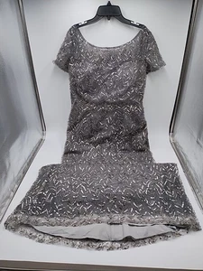 La Femme Etuikleid Silber Pailletten/Perlen Größe 10 Neu OHNE Etikett (#C3-F3) - Bild 1 von 9