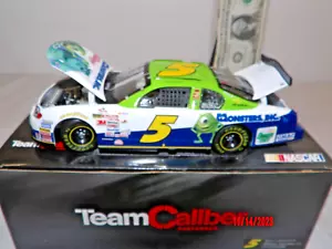 Nascar Terry Labonte #5 1/24 2001 Chevy Monte Carlo Kellogg's ""nuovo con scatola"" Calibro squadra - Foto 1 di 9