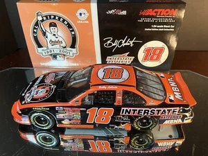 Bobby Labonte 18 Interstate Batteries Cal Ripken Farewell 2001 Pontiac G.P. 1:24 - Picture 1 of 17