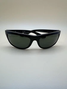 NUEVAS GAFAS DE SOL RAY BAN BALORAMA RB4089 62-19 135 Marco Negro con Lente Verde - Imagen 1 de 15