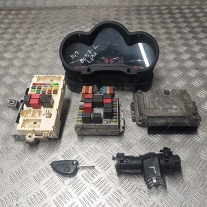 Alfa Romeo 147 JTDM Q2 2007 1.9 diesel ignition barrel key transponder ecu kit - Picture 1 of 19