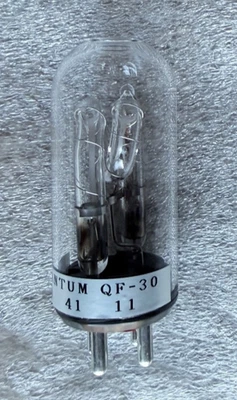 Tubo flash Quantum QF-30 para Qflash QFT, T2, T5D, T4D, TRIO Foto 1 de 2