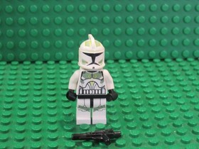 Lego Star Wars Clone Trooper Horn Company Phase 1 Minifigure 7913 HT27