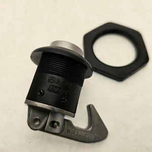 Case Lock Cylinder BMW Top Case 22 Liters - K75/K100/K1100/R65/R80/R100/F650 - Picture 1 of 7