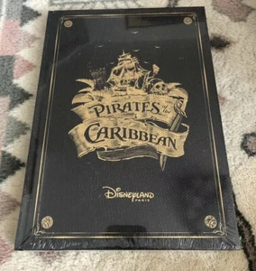Pirates Book Disneyland Paris - Picture 1 of 11